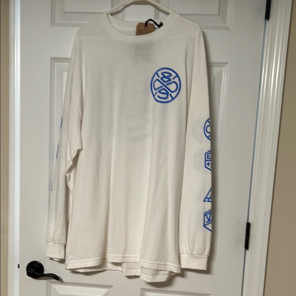 Eight and nine long sleeve